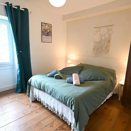Semesterbostad Maison Lagrave